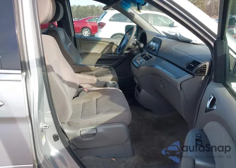 2010 Honda Odyssey Ex z USA, uszkodzony, nr VIN 5FNRL3H55AB109914